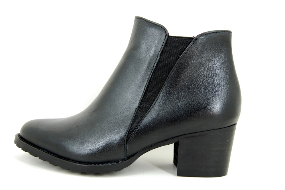 large size ankle boots