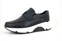 Slip-on Sneakers - black leather in small sizes