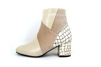 Trendy Ankle Boots Winter White in large sizes