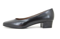 Business Pumps with Low Heels - black in small sizes
