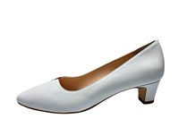 White metallic leather pumps in large sizes