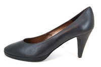 Black Destroy heels in large sizes