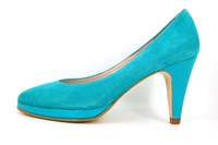 Emerald platform heels in large sizes