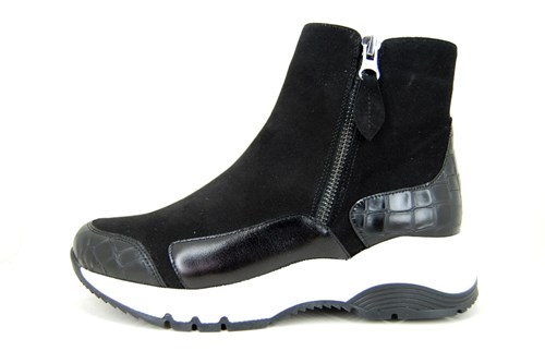 Trendy Sneaker Boots with Zipper - black