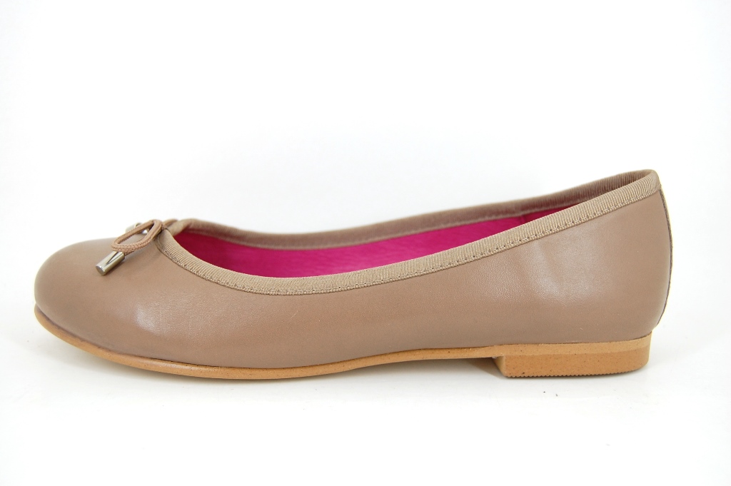 taupe flats shoes