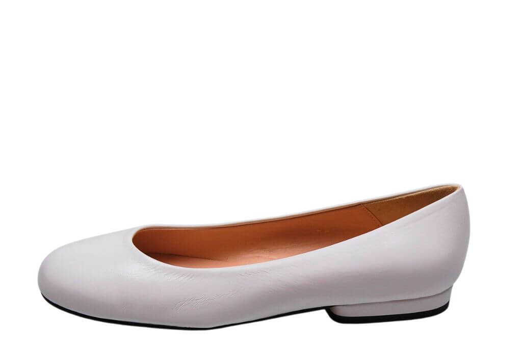 White pumps low heels | Large Size 
