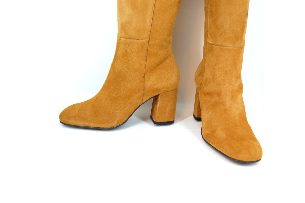 tan gogo boots